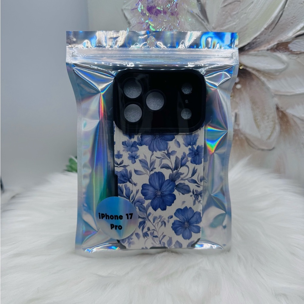 Floral Pattern iPhone 17 Pro Case